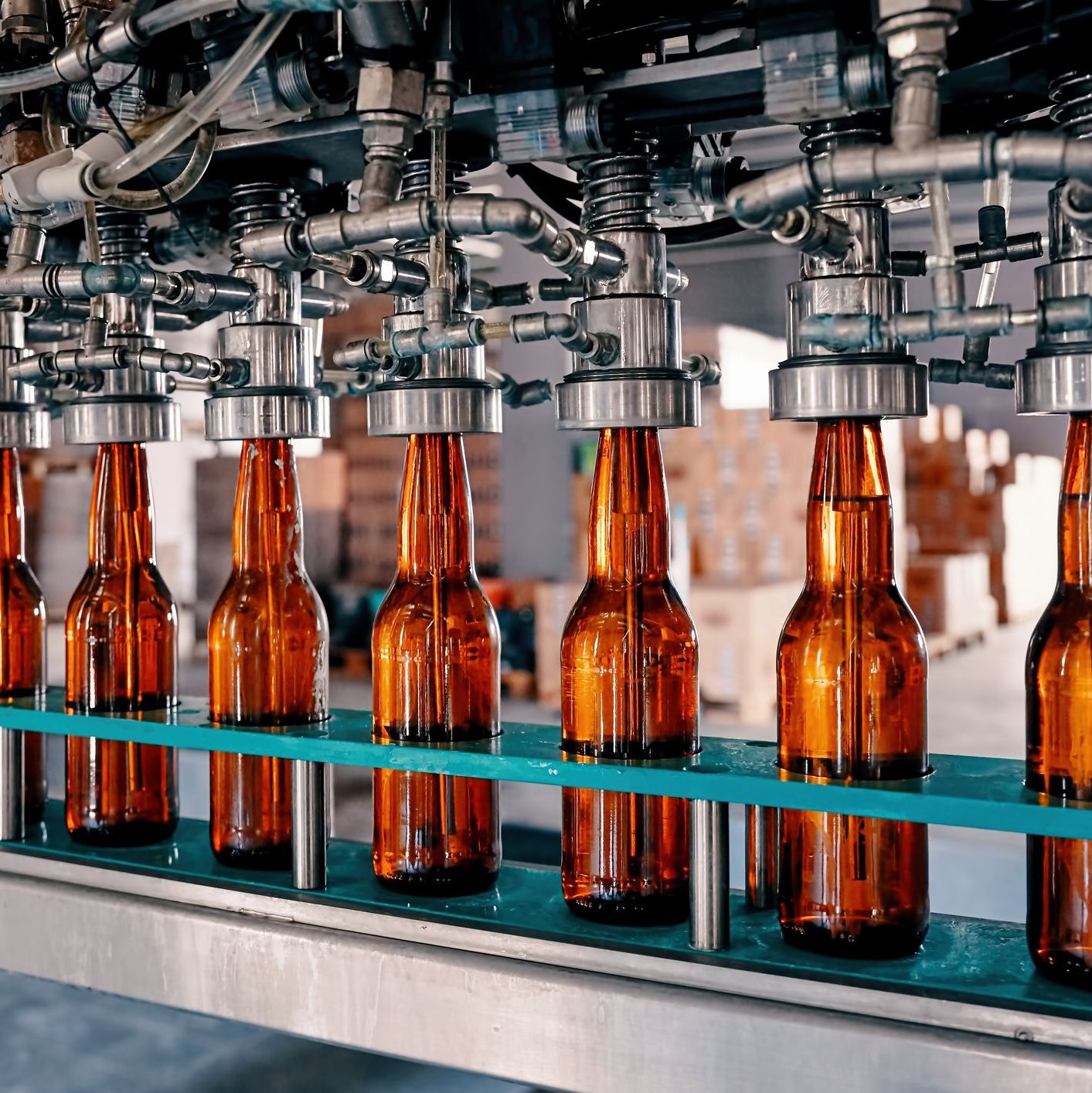 Glass Bottles May Contain More Microplastics than Plastic Ones, Scientists Warn 